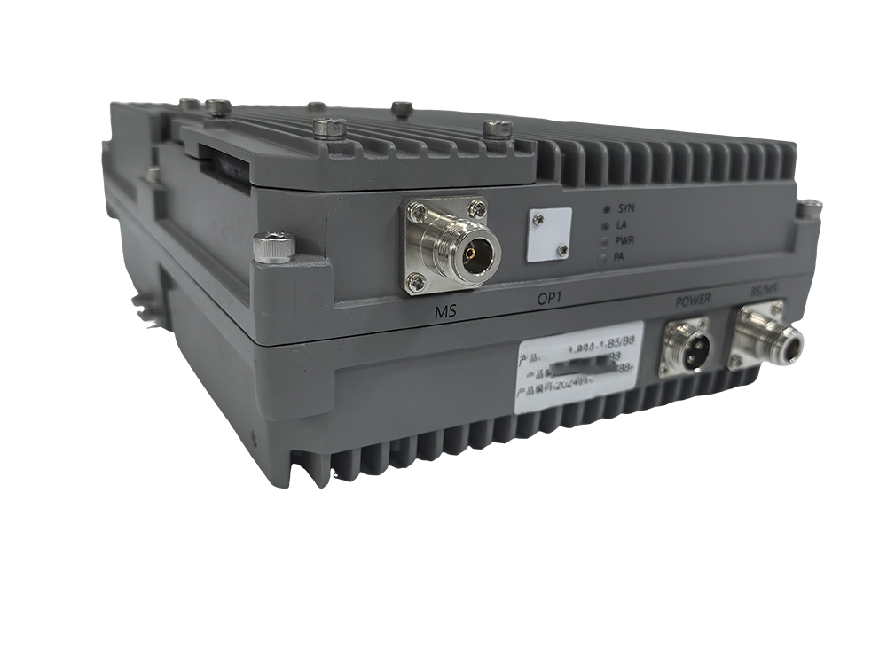  渝中三频手机信号接收器2000㎡